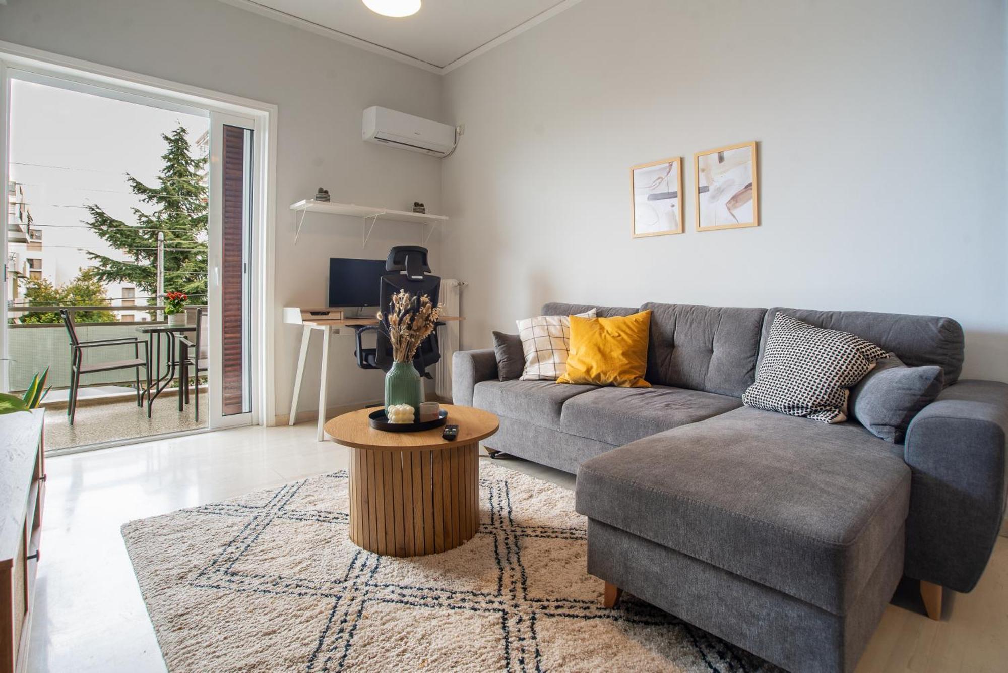 One-Bedroom Apartment
